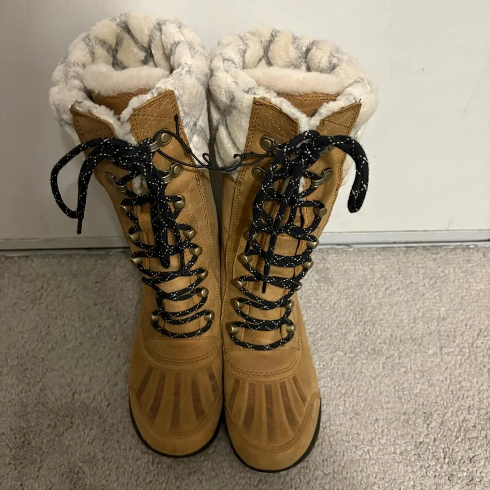 Sorel Women's Whistler Tall Waterproof Winter Boots 6.5 Brown Lined Lace Up